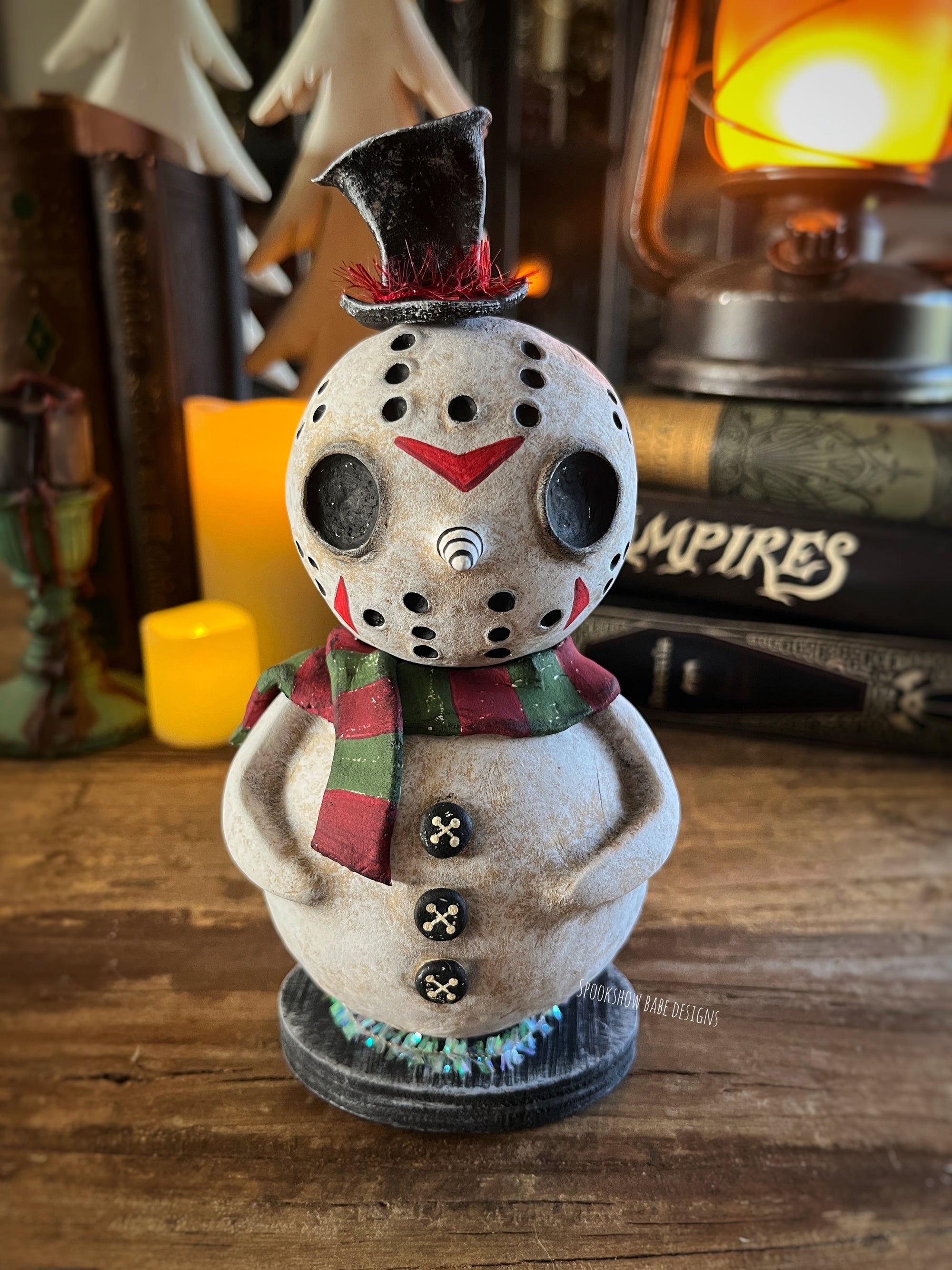 Snowman Slasher with Festive Freddy Scarf